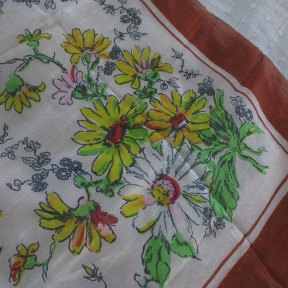 1950's floral  silk scarf - Picture 6 of 9